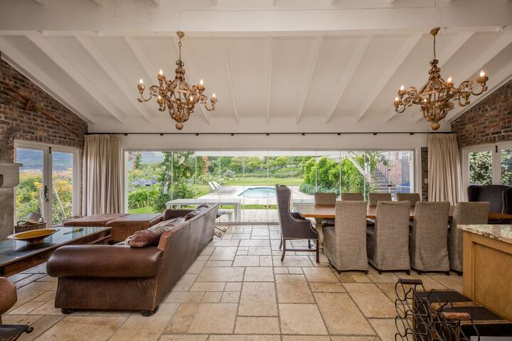 Constantia Villa Maxima – Cape Luxury Stay gallery image 4