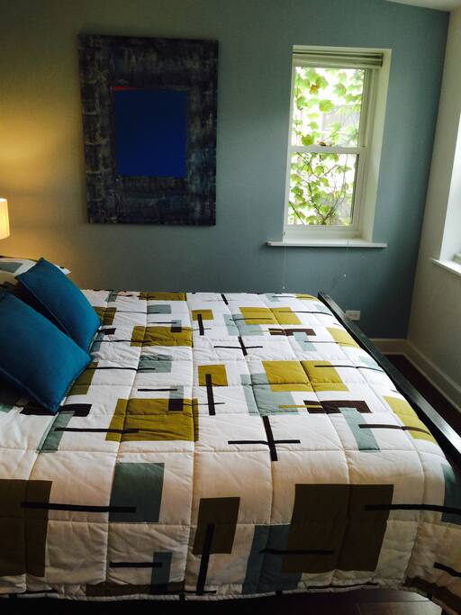 Bedroom Pic 1