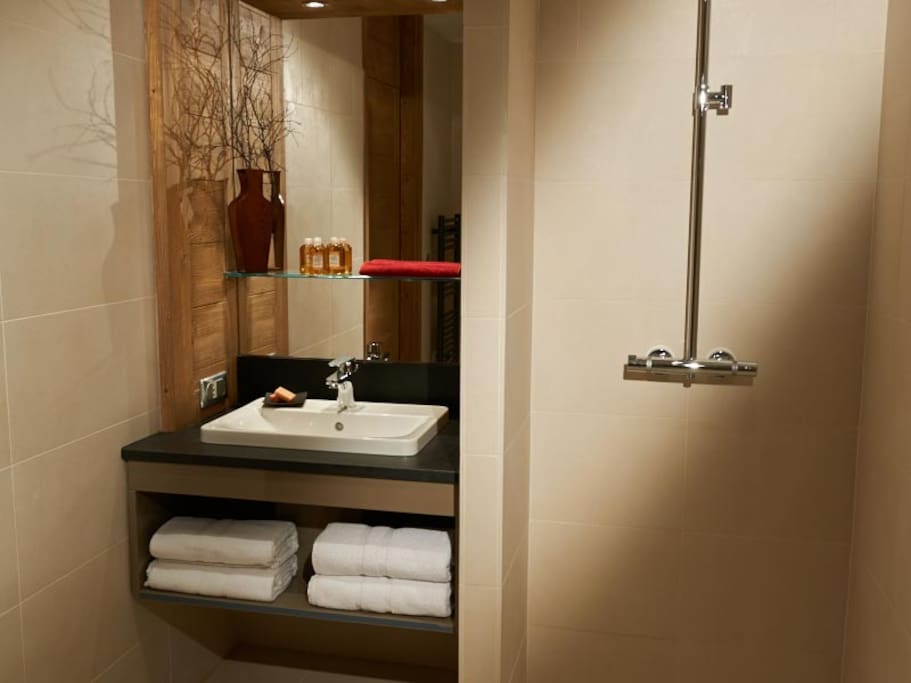 En-suite bathroom