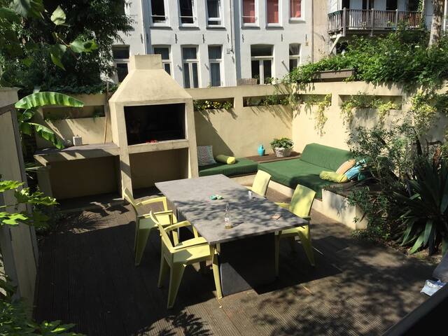 Fantastic Family House De Pijp directly at Park gallery image 2