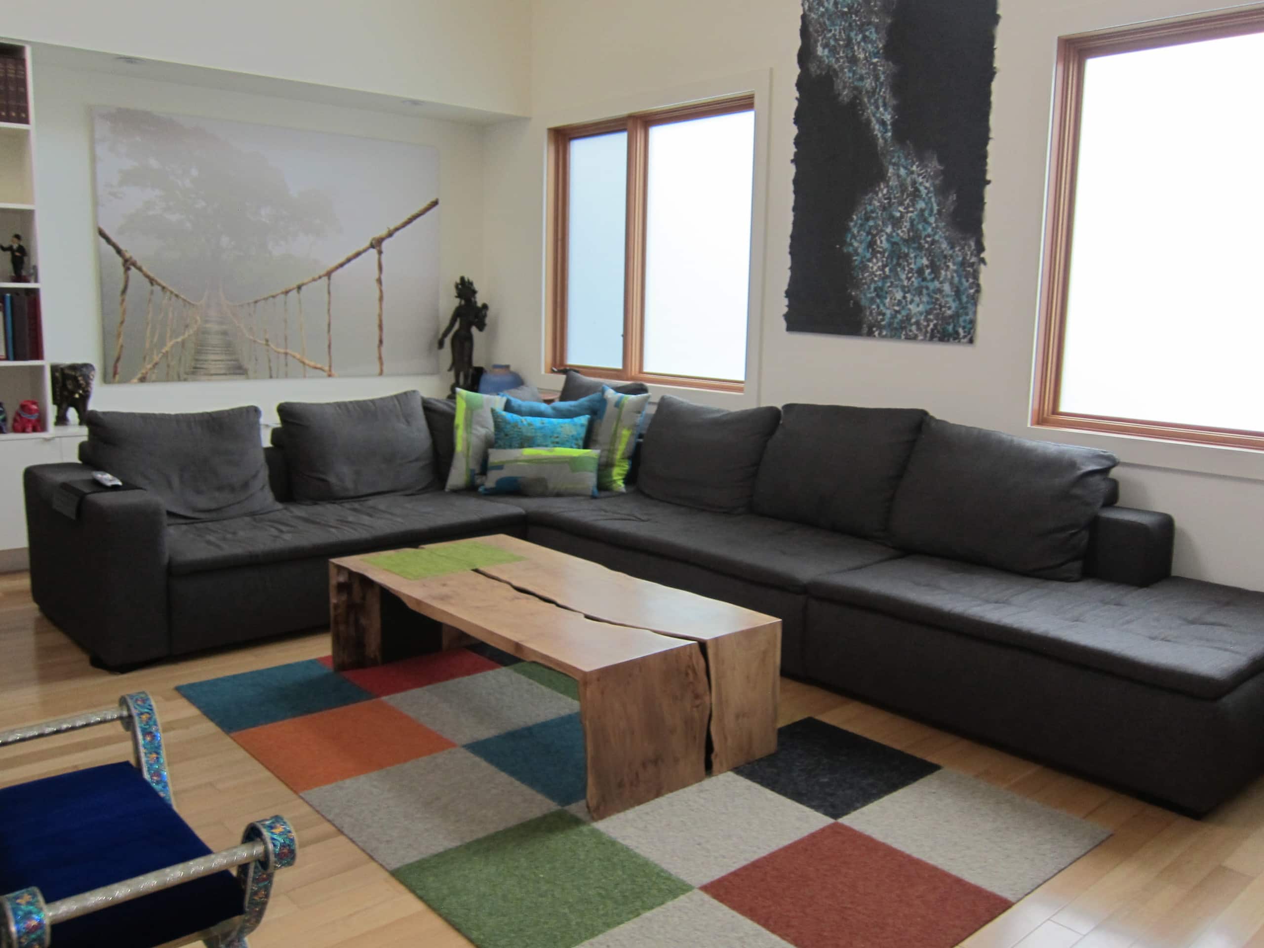 Home in San Francisco · ★4.93 · 3 bedrooms · 3 beds · 2.5 baths - Image 2
