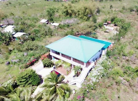 Exclusive Whole area w/Swimming pool @ Azalea