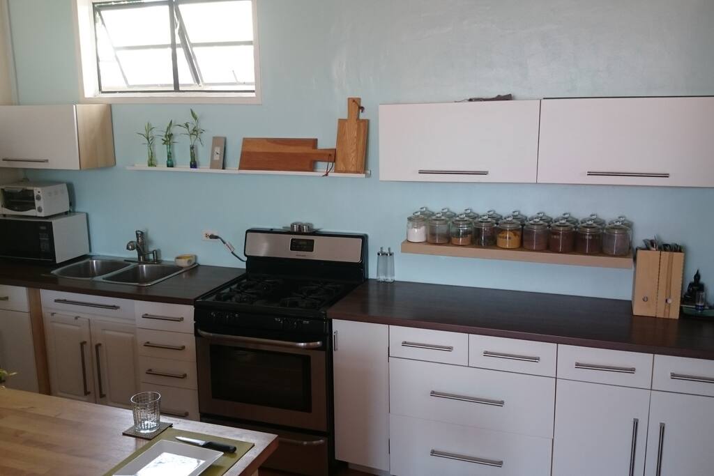 Kitchen with 4 burner gas stove