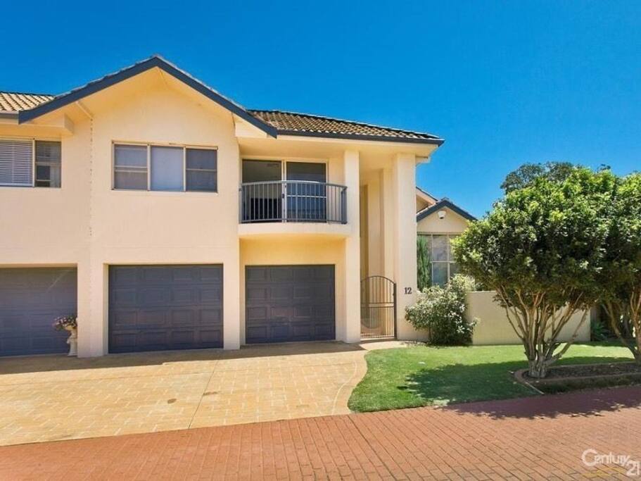 3 bedroom house in gated family friendly security complex on the beach