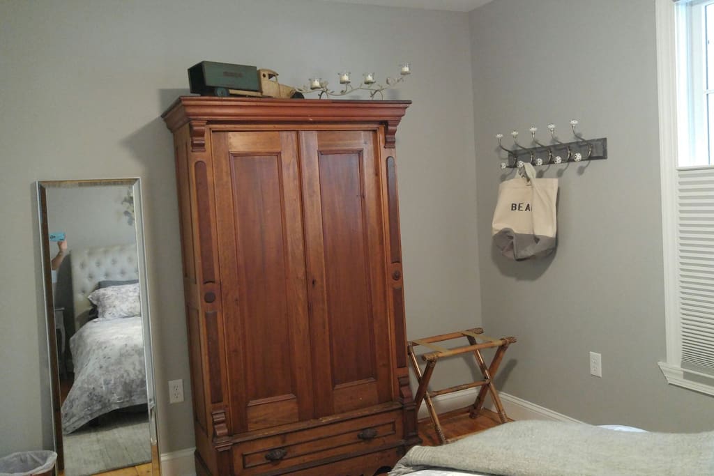 Bedroom Armoire