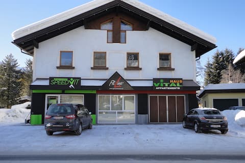 Apartment in Zauchensee near Ski Bus