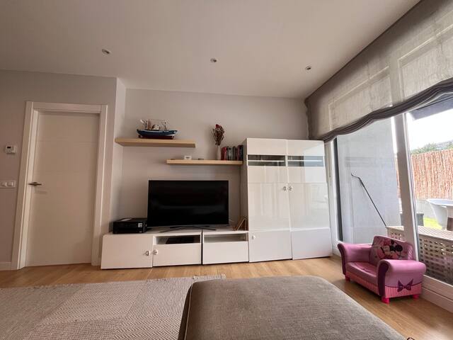 Sukasa gallery image 5