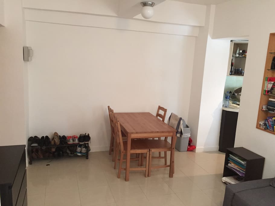 Spacious living room