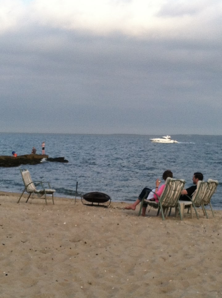 Old Lyme, Hawk Nest Sandy beach