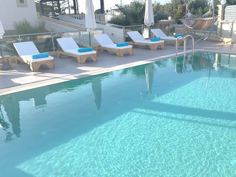 Nefeli Villa, 60m2 Private pool, Playground