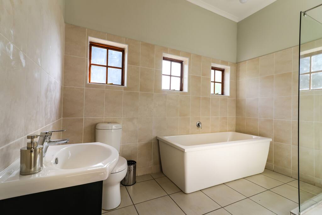 Loxley Suite