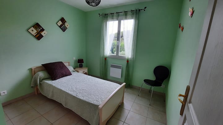 غرفة النوم 1