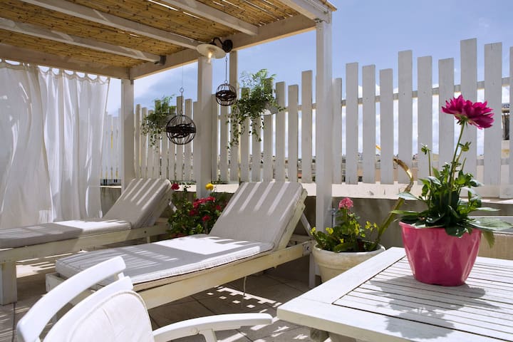 Airbnb Heraklion Vacation Rentals Places To Stay Greece