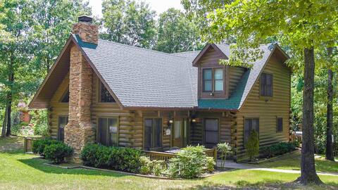 Aspen:  Spacious Cabin by Legend Golf & Branson
