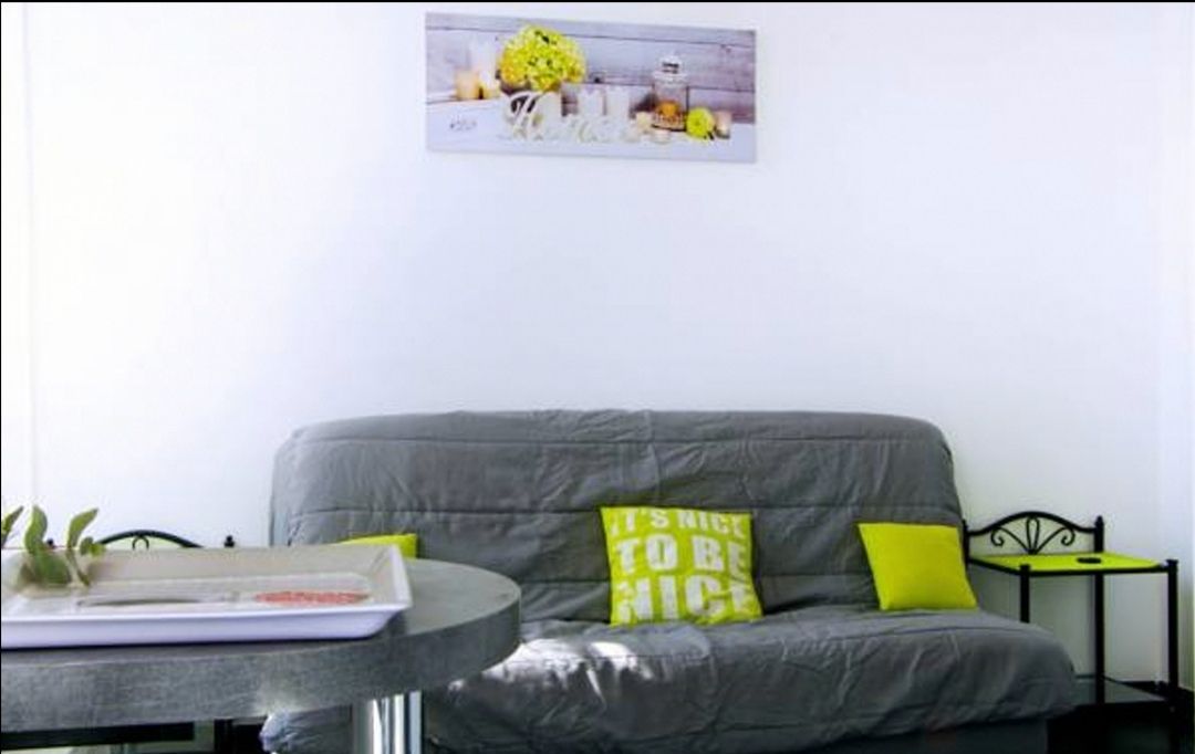 Top Airbnb: Ideal studio: central and quiet in Libération