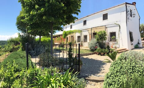 AGRADO Country House e B&B 2