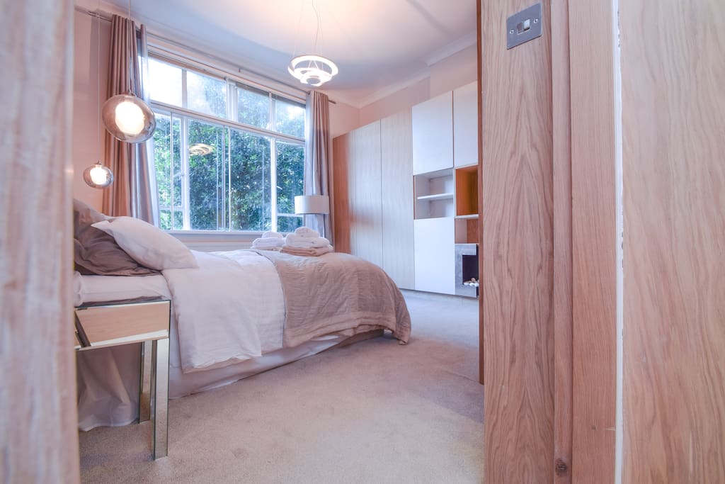 large master bedroom