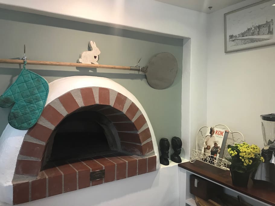 Pizza Oven