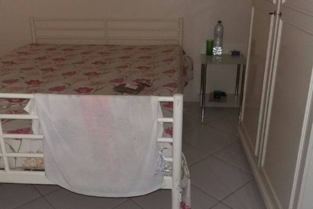1 CHAMBRE
