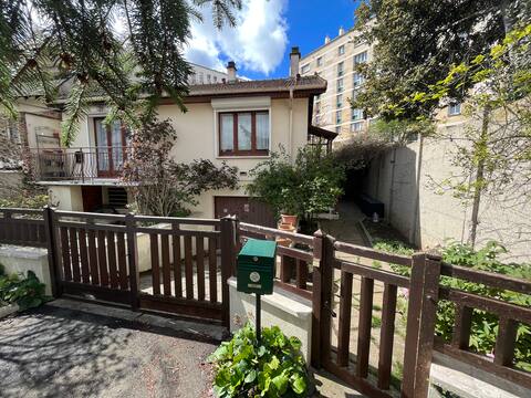 P1- House 2min metro PARIS-EXPO 4 bedrooms 5 beds