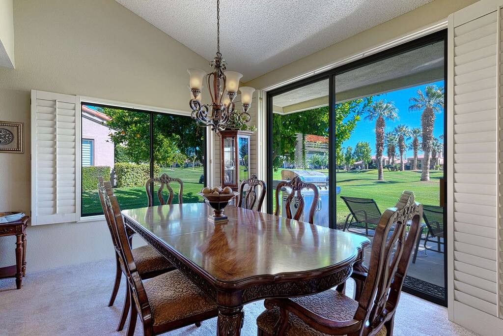 Formal Dinning area