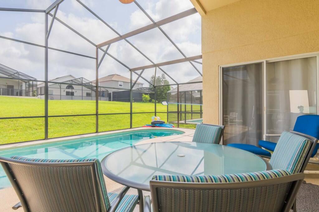 The Gorgeous Private Pool,Spa & "Al Fresco" Dining Under the Covered Llanai