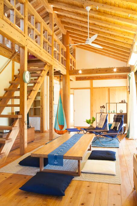 リビングルーム
Living Room
