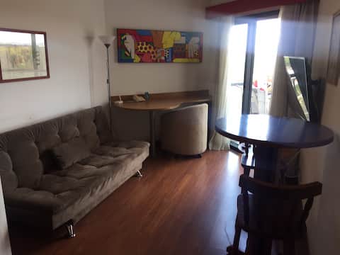 Top Airbnb: Flat 17th floor SJC, bills included next CTA in São José Dos Campos