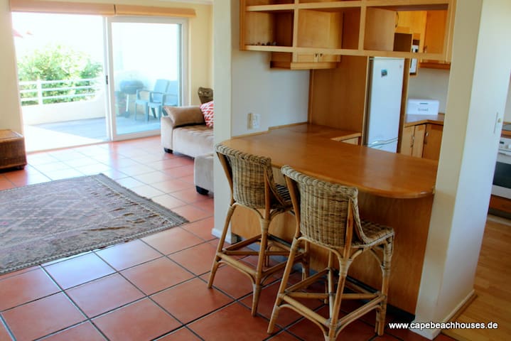 Cape beach house right on the beach gallery image 4