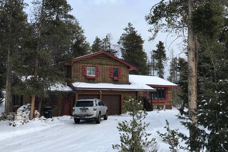 Mountain chalet bedroom