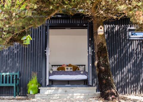 Brent Cove Seaside Studio & hot tub, N-Ireland