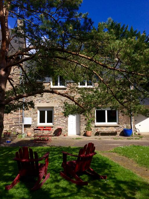 Petite maison à la campagne