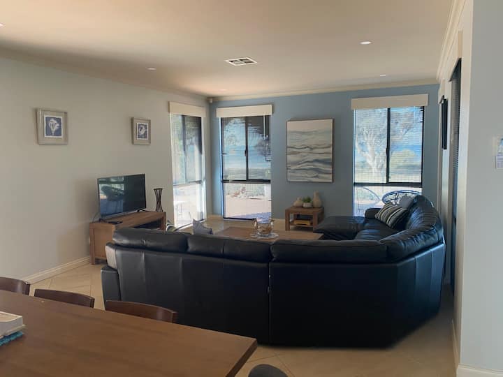 Top 10 Pet & DogFriendly In Mandurah, Australia