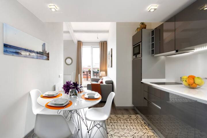 Mercedes Heritage-2 Bedroom Apartment with Terrace gallery image 3