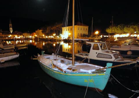 Apartments Beros Jelsa AP3