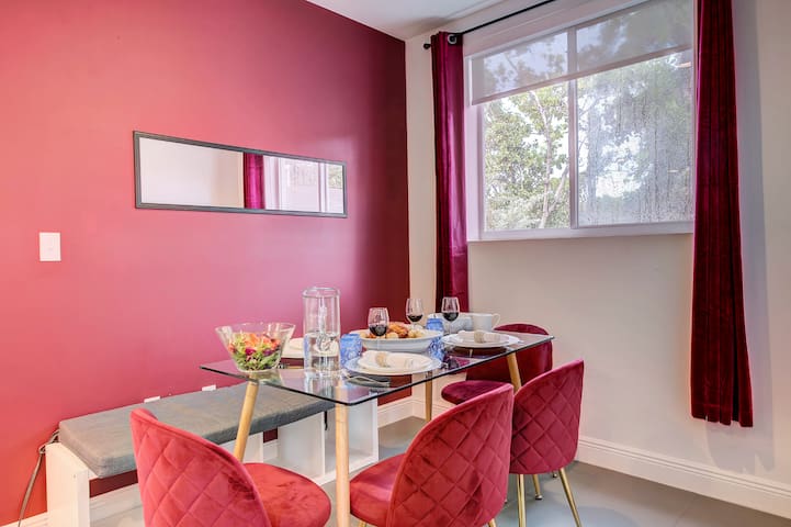Hucoo Homes managed Airbnb listing 3
