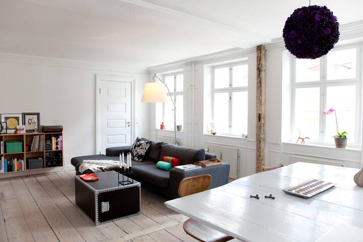 Spacious place – heart of the city gallery image 2