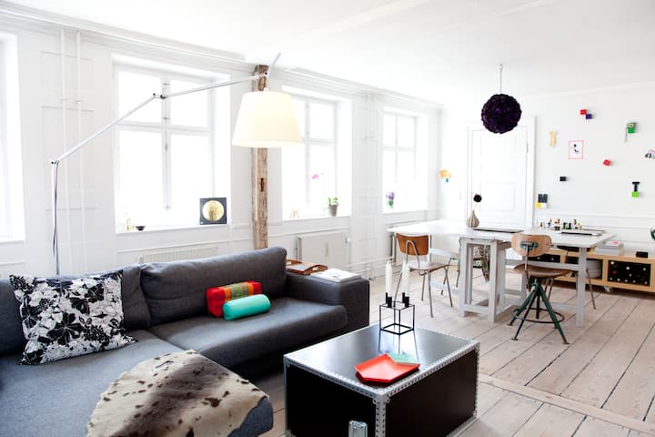 Spacious place - heart of the city