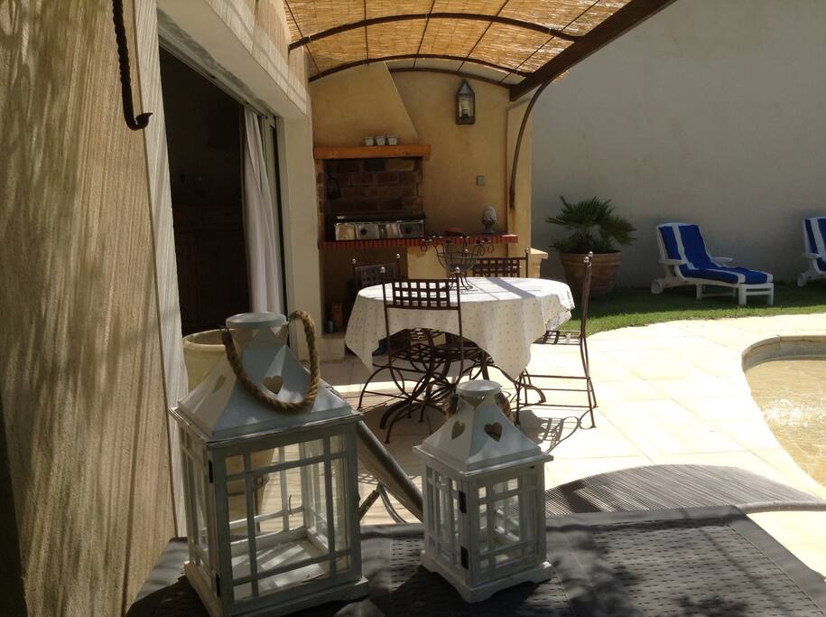 Terrasse , barbecue