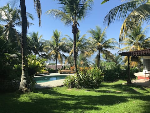 Tranquil Sea View Escape, New Villa Belong, Balian