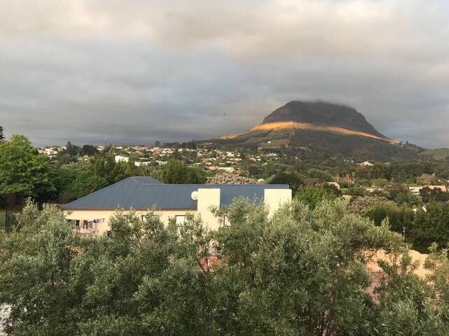 Holiday Gem with most beautiful view Somerset-West gallery image 4