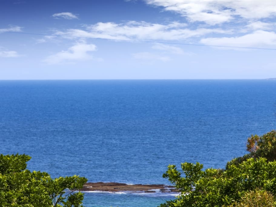 The magnificent easterly aspect looks directly at the picturesque Scarborough beach