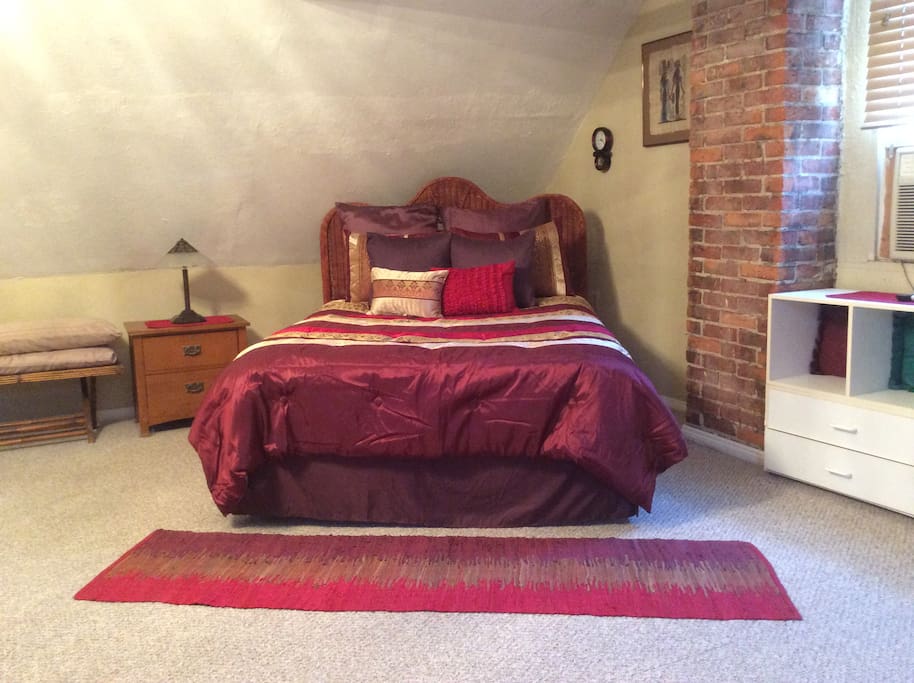 Luxurious Bedding--Queen Size