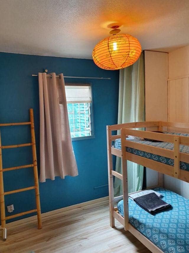 chambre avec lit superposés