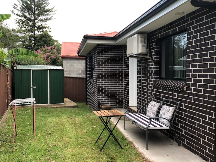 Comfortable  new 2-bedroom with parking