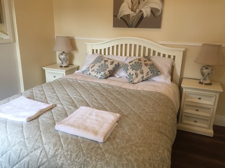 საძინებელი 3