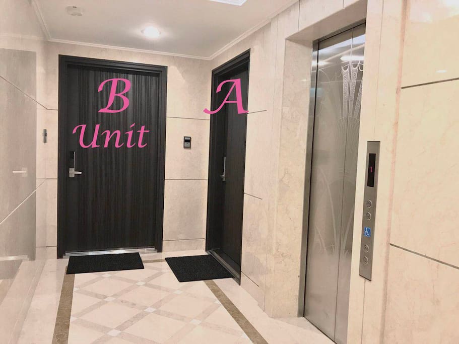 Entire floor. A unit with 3 bedrooms and B unit with 2 bedrooms