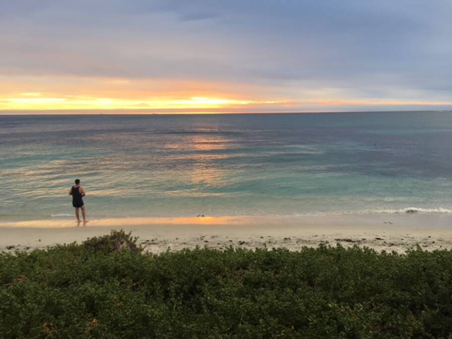 Only a 2 minute walk to the beach