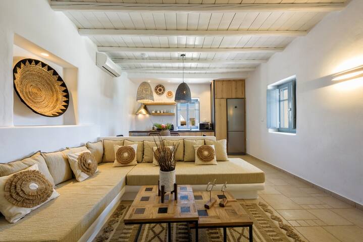 Villa Vanta II, 3 bedrooms, private swimming pool gallery image 3