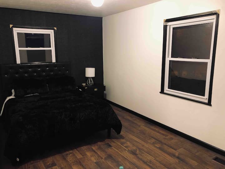 غرفة النوم 3. غرفة التمساح. 